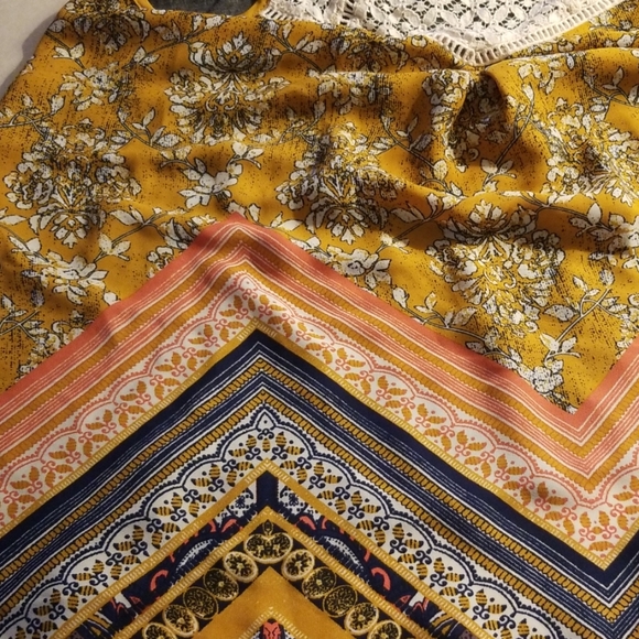 NWOT Tank Top - Picture 4 of 4